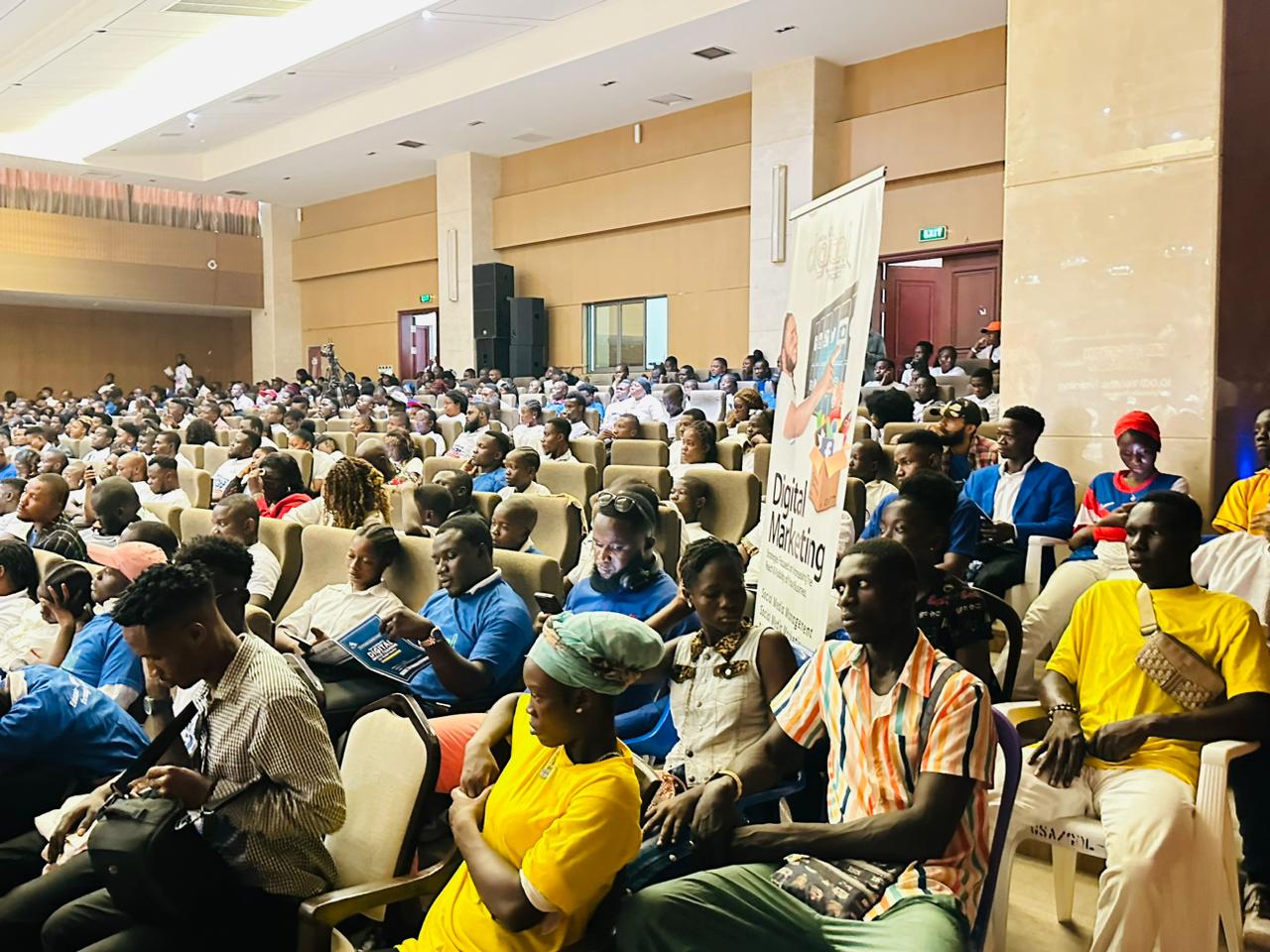 Gov’t Certificates 10,000 Youths for Completing Basic ICT Training