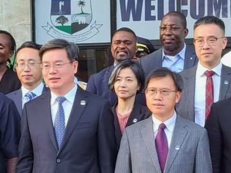China’s Provincial Mayor, Qin Weizhong, leads high-power delegation to Liberia